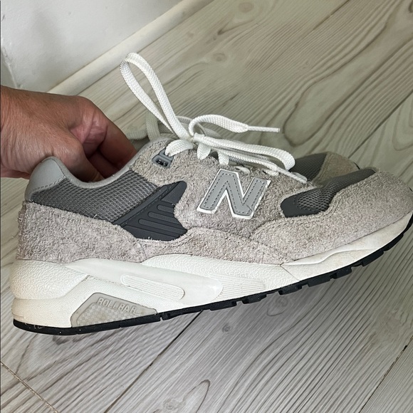 New Balance 580 M7/W8.5 - Picture 1 of 9